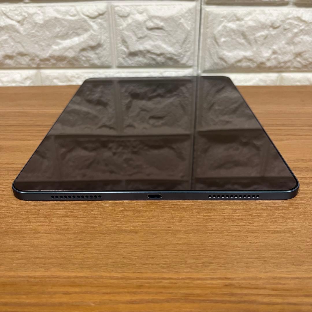 iPad Air 第5世代 (Wi-Fi, 256GB) ブルー Apple