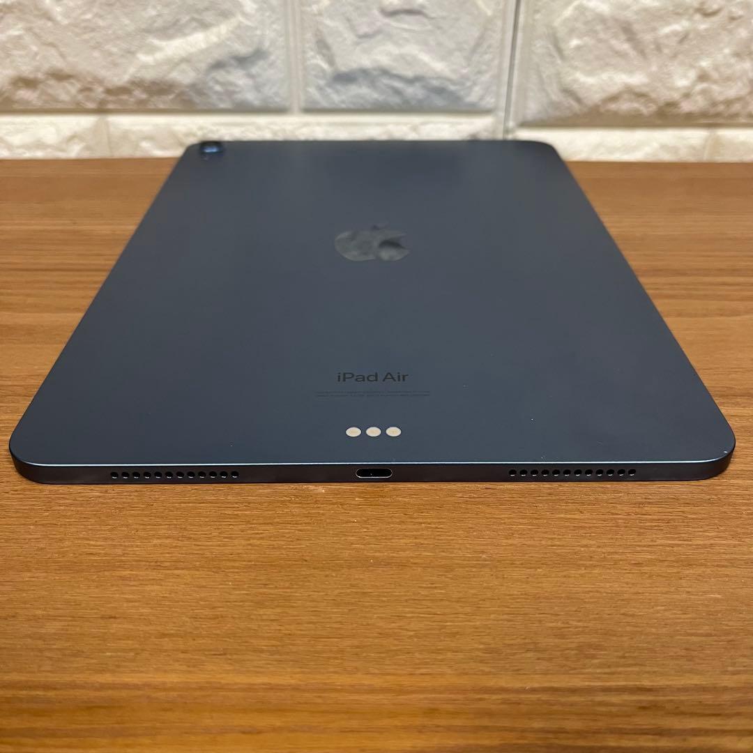 iPad Air 第5世代 (Wi-Fi, 256GB) ブルー Apple