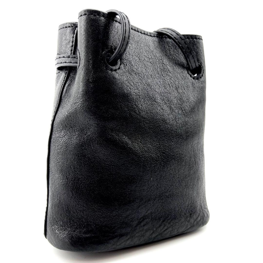 極美品　MIU MIU　ナッパレザー　巾着バッグ　斜め掛け　ショルダーポーチ　黒