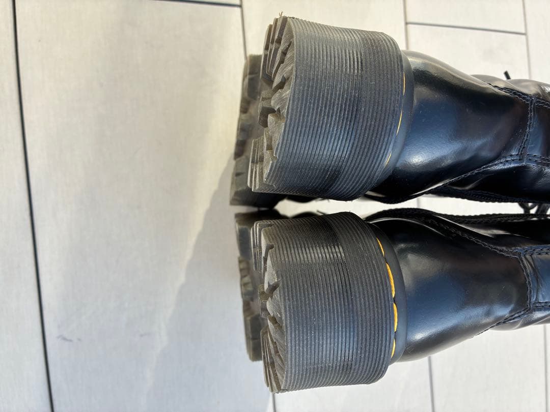 Dr. Martens ブラックJADON 8EYE BOOT 5 UK