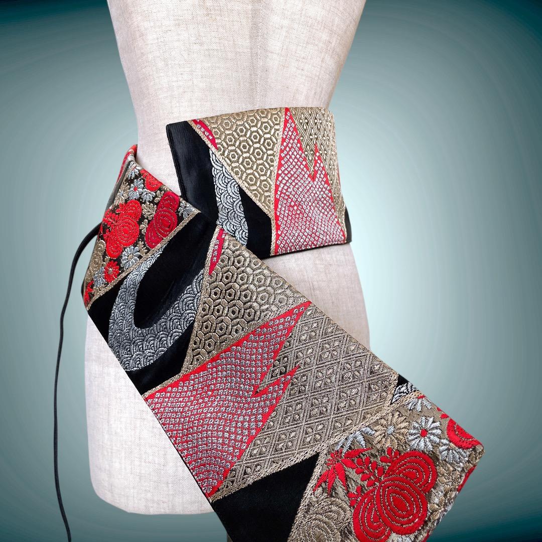 煌めき最強 黒赤金刺繍 W65〜95cm 帯ベルト 着物リメイク J80102