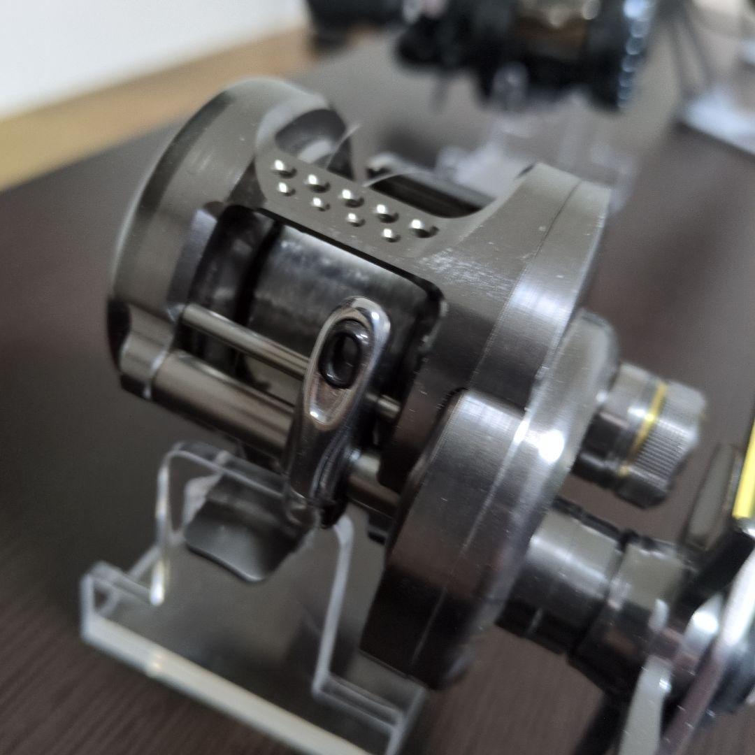 シマノ　17カルカッタコンクエストBFS HG