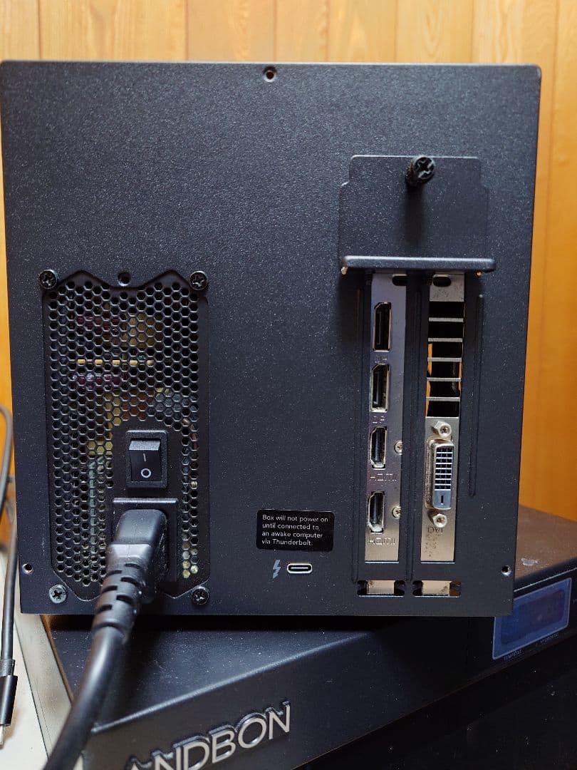 外付eGPU (Sonnet Breakaway Box550+RX580)