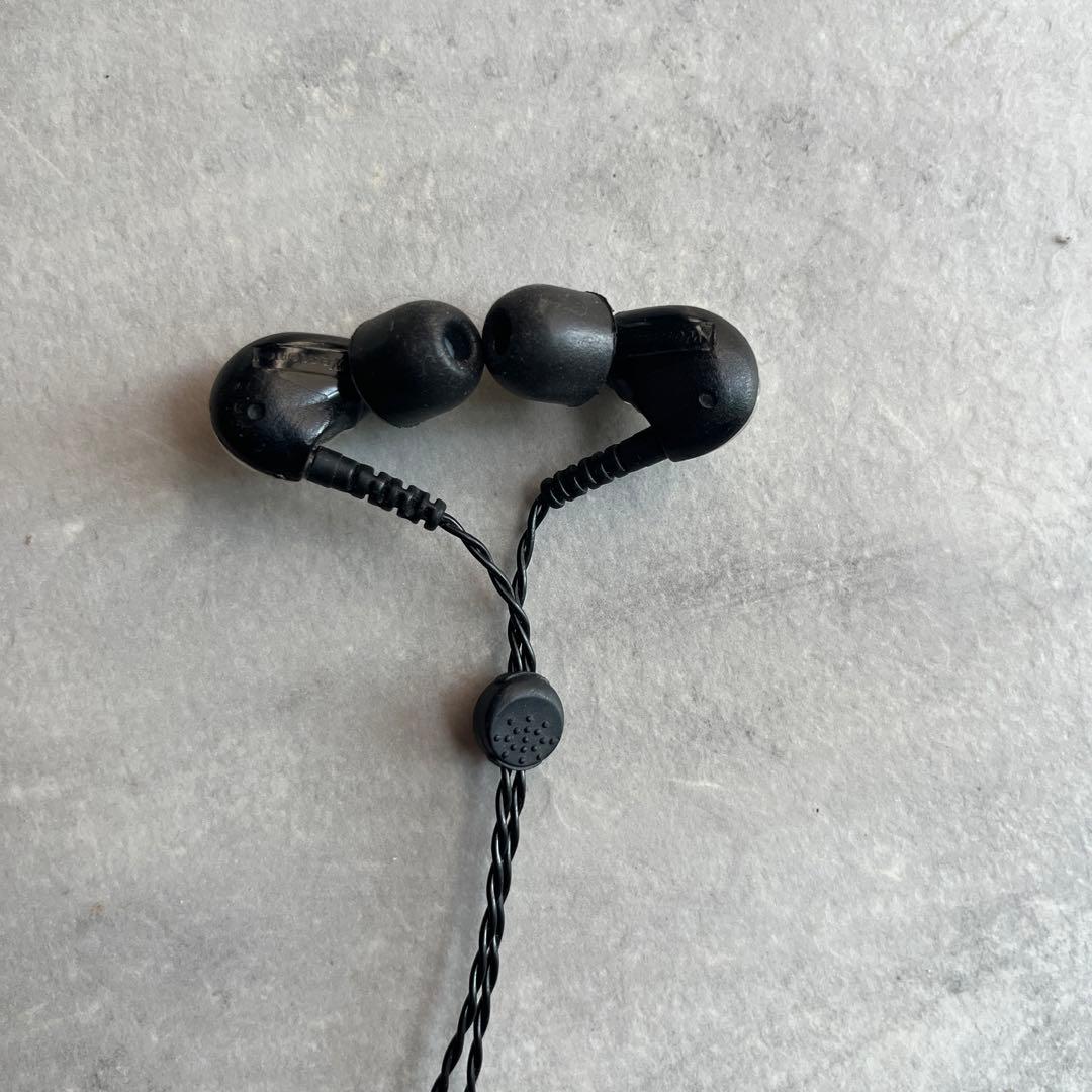 イヤホン Westone UM3X