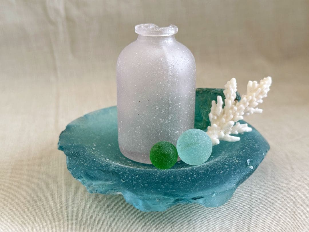 沖縄の海 奇跡の産物 ピンクのシーグラス瓶 激レア オブジェ シーグラスアート