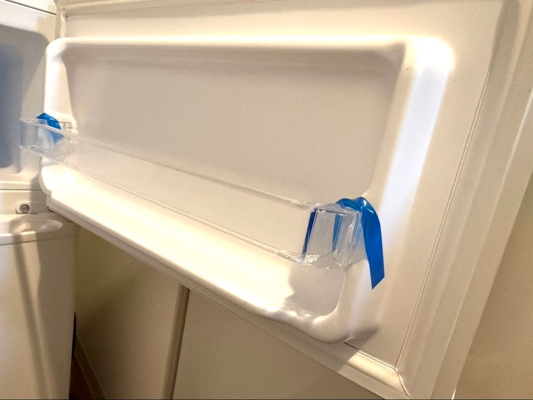 【2月18日〜発送可能】S-cubism R-90WH 2ドア冷凍/冷蔵庫