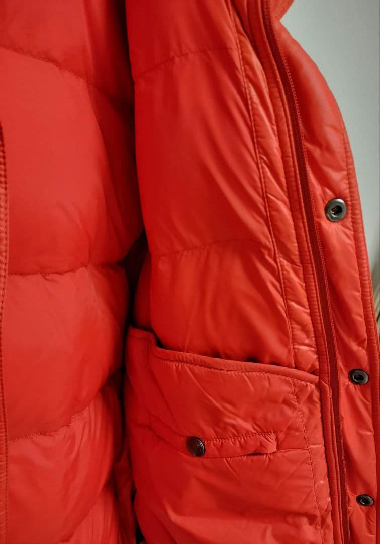 【最終価格】コーチ　ダウンジャケット　オレンジ