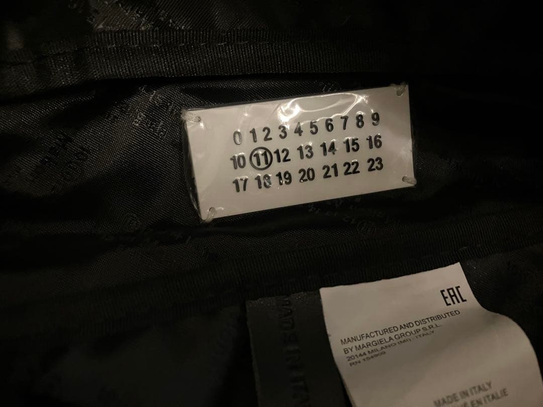 メゾンマルジェラ　ボディーバッグ