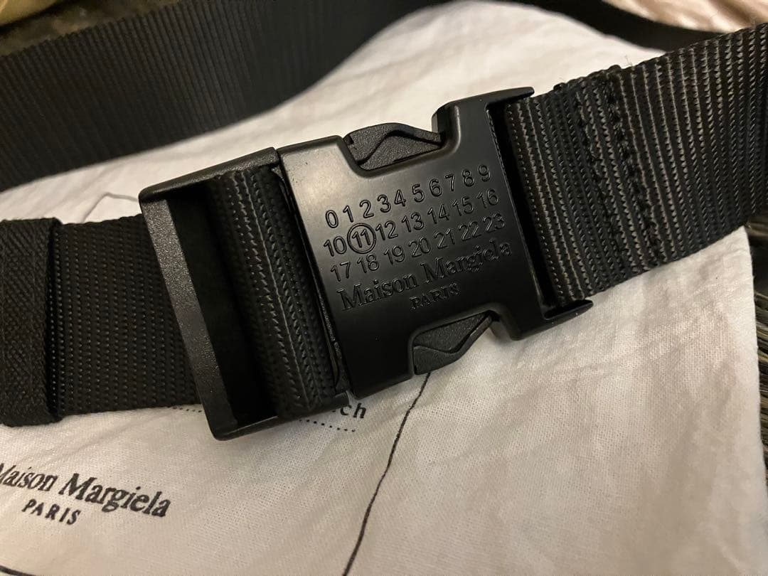 メゾンマルジェラ　ボディーバッグ