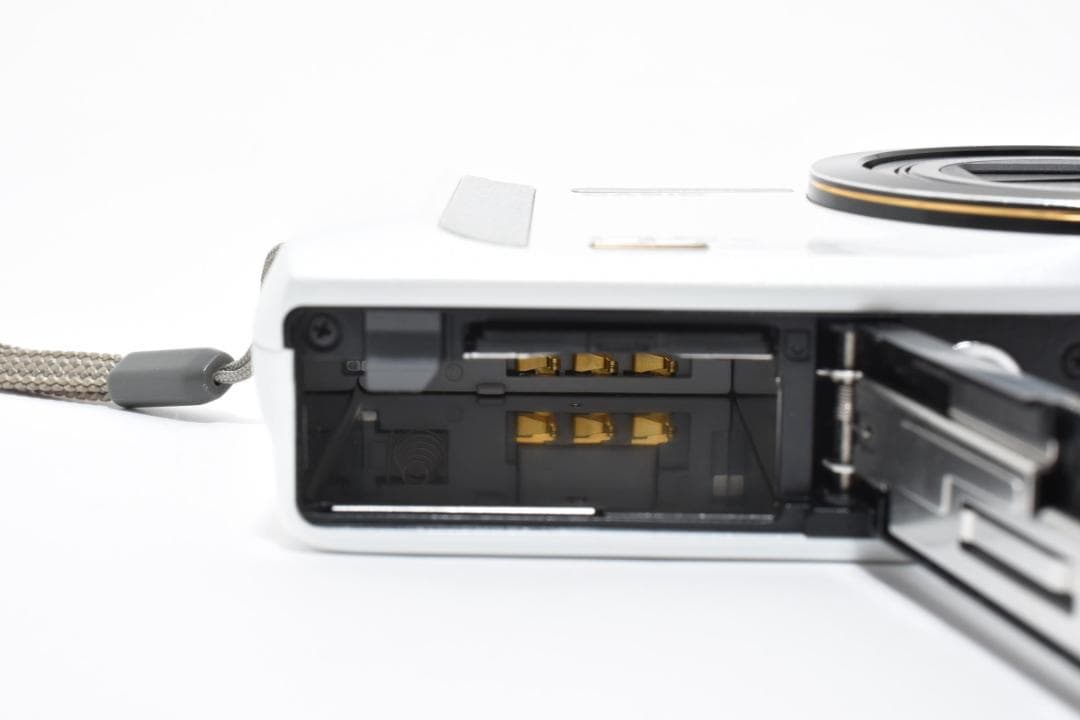 ★超美品★カシオ EXILIM EX-ZR200 箱あり #20696