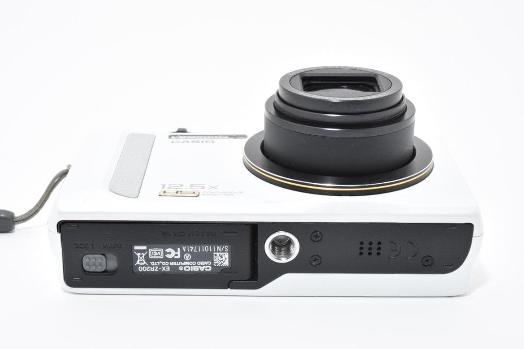 ★超美品★カシオ EXILIM EX-ZR200 箱あり #20696