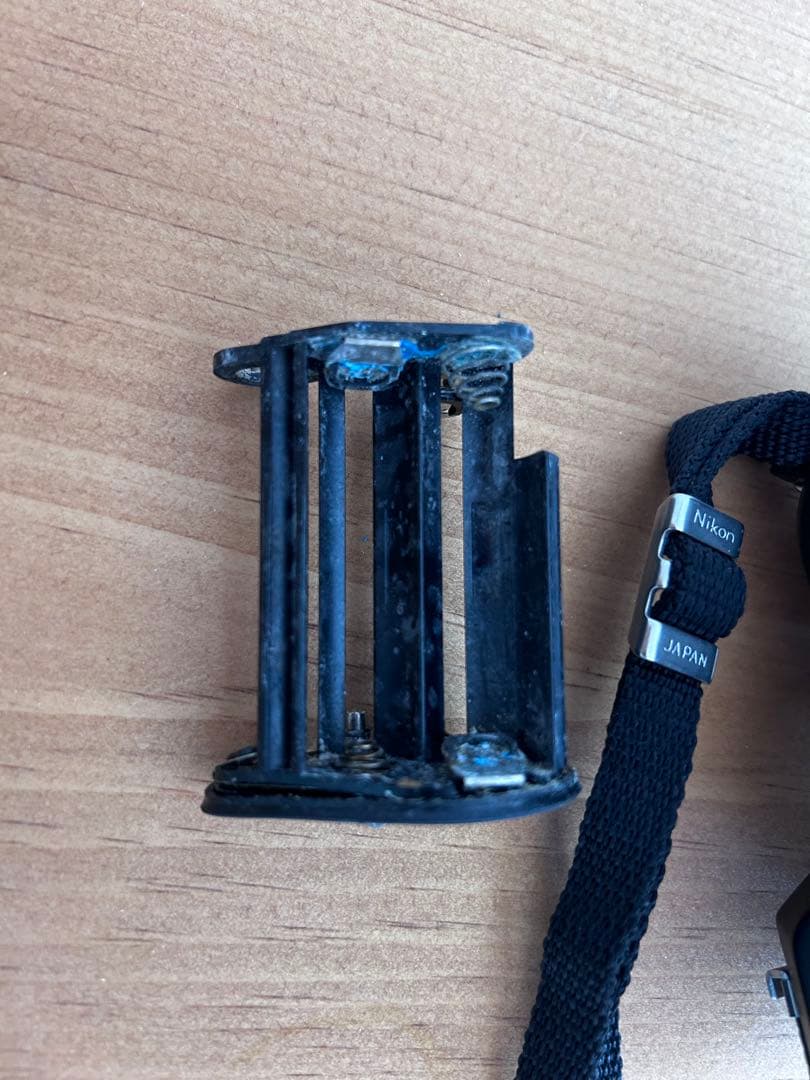 Nikon F100 ジャンクAF Nikkor 35-105mm レンズ付