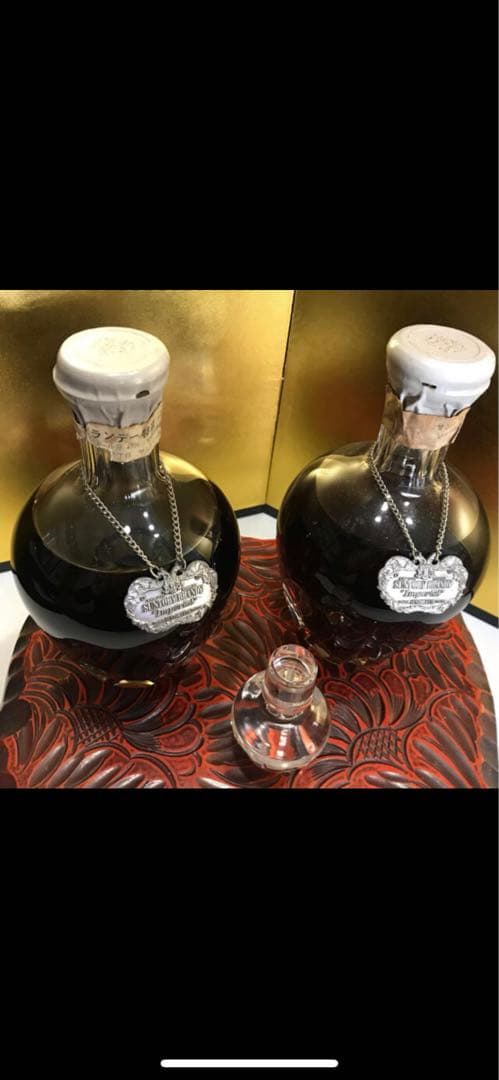 超希少　サントリーインペリアルブランデー　２本　変え蓋つき　大値引きします