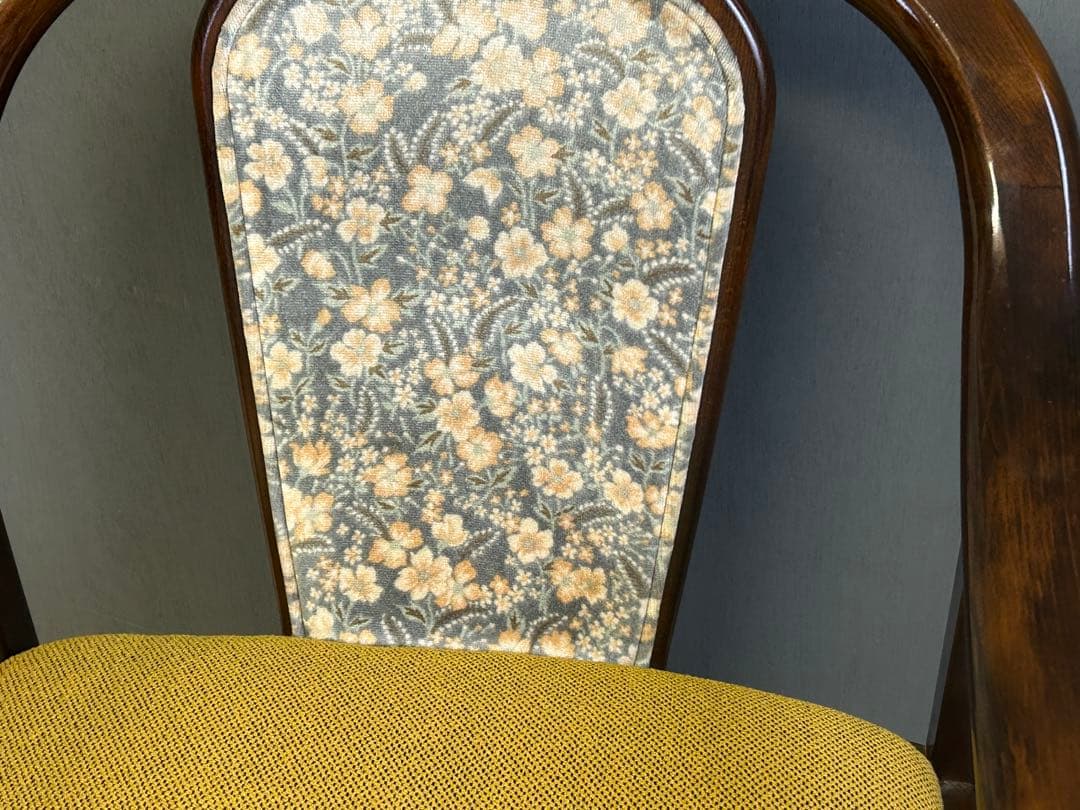 リメイク品　尾州生地　イエロー座面　カリモク　コロニアル　アームソファ　NI