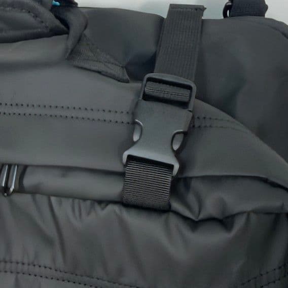 訳有 BIENOTI トラベルバッグ エコバッグ バックパック 2WAY 24L