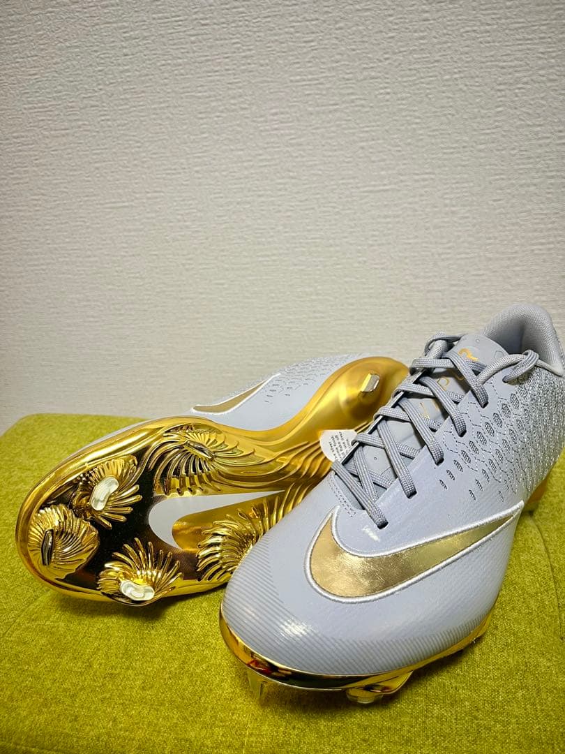 【海外レア】NIKE LUNAR VAPOR ULTRAFLY 野球スパイク
