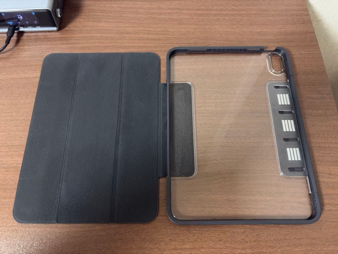 iPad 第10世代（シルバー、64GB、Wi-fi）他ケース