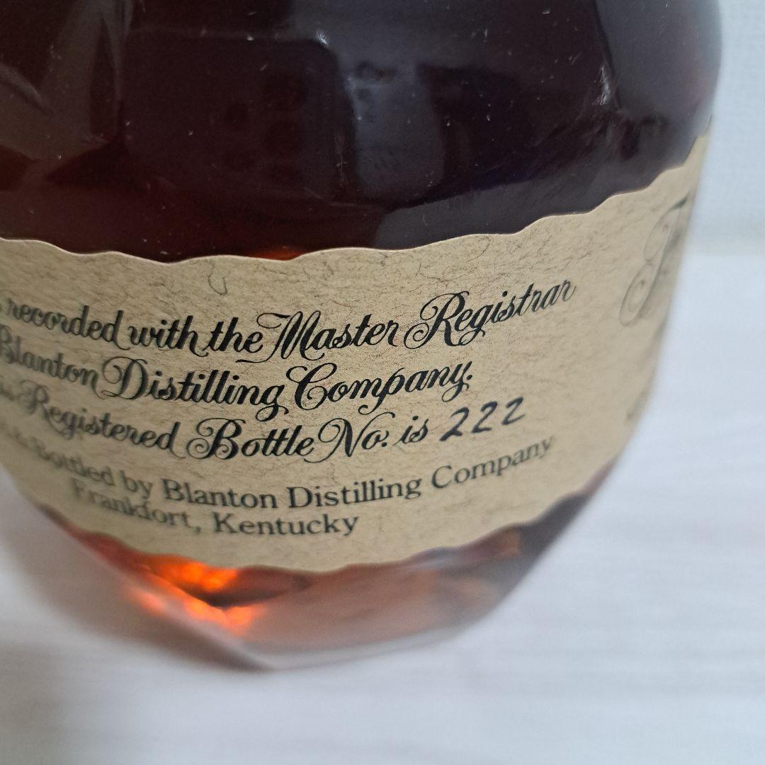 Blanton's シングルバレルバーボンウイスキー 700ml