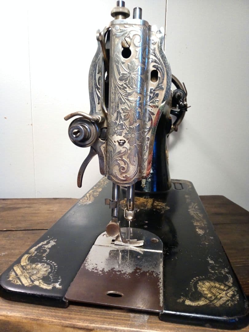 数日限定セール　SINGER　縫うためのアンティークミシン　スフィンクス　手回し