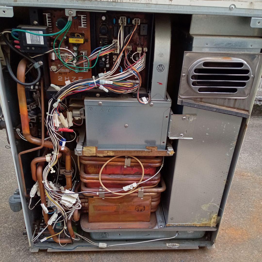 TOTO 石油給湯器