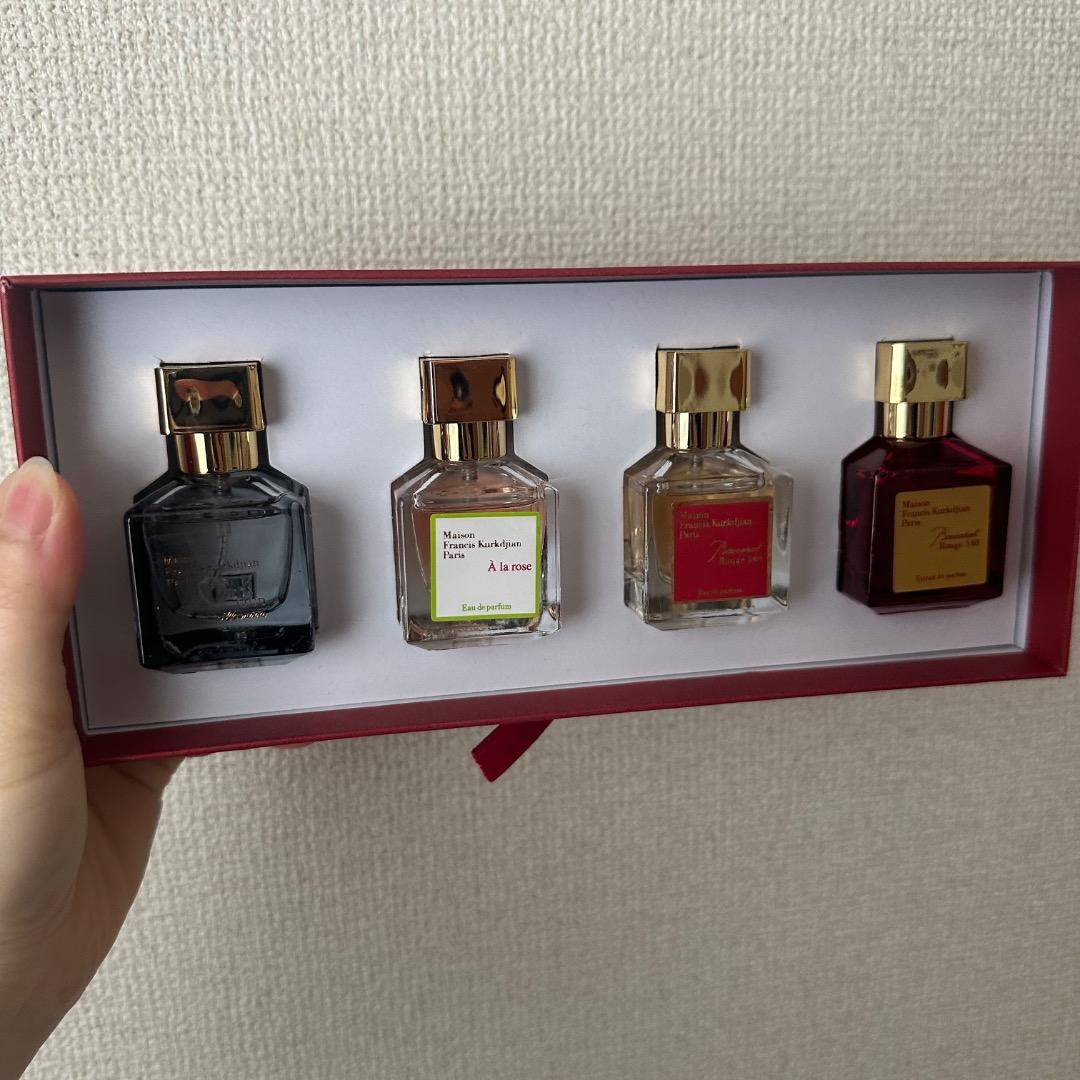 Kurkdjian クルジャン 30ml サンプルミニ香水本セット