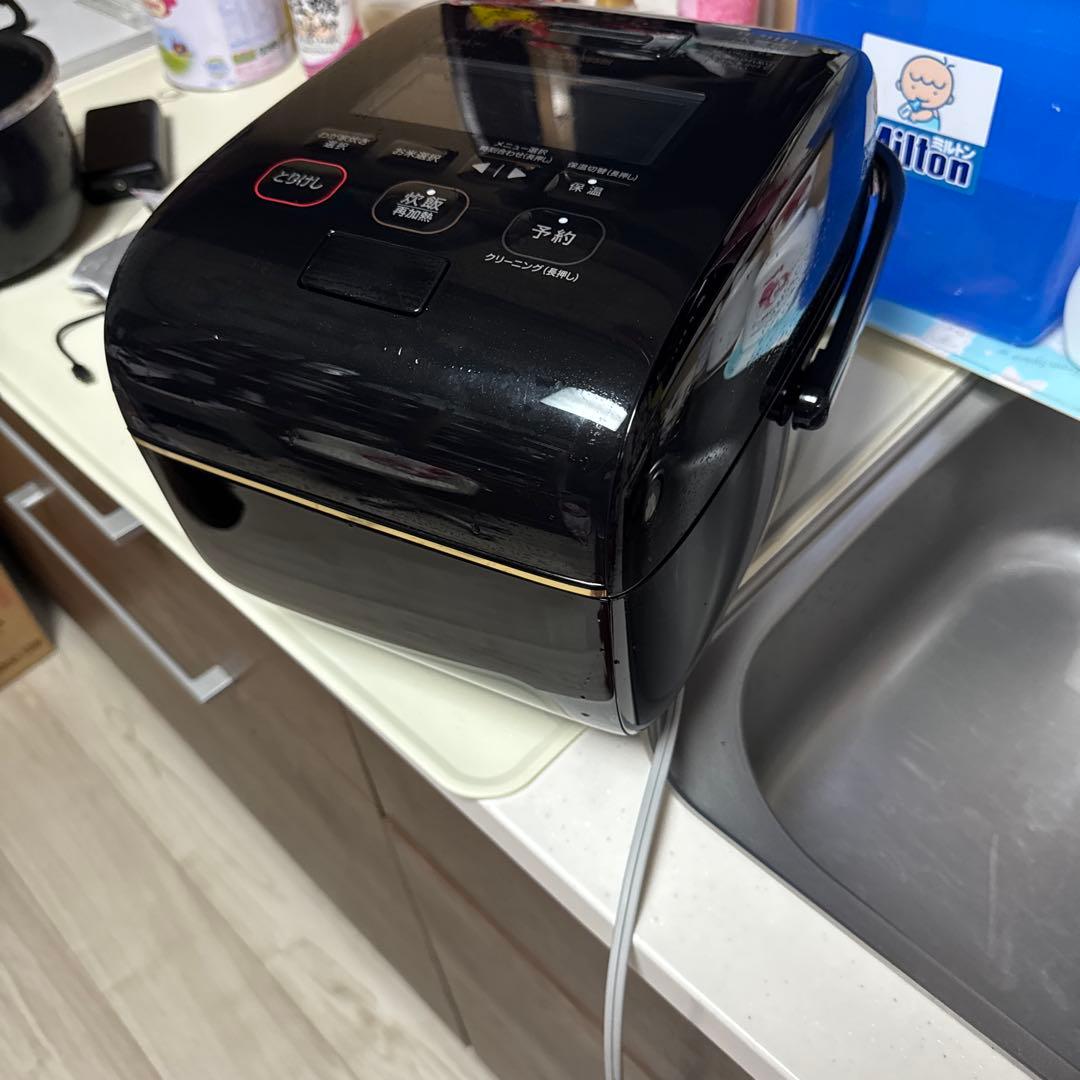 デジタル炊飯器 黒