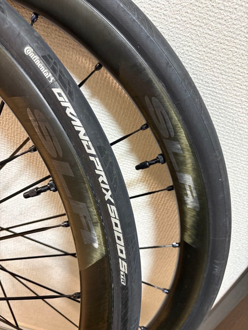 C*E様 Mavic cosmic SLR 32 disc ホイルバック付属