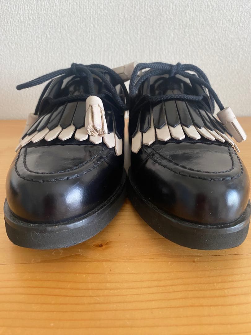 Tod's ローファー　タッセル