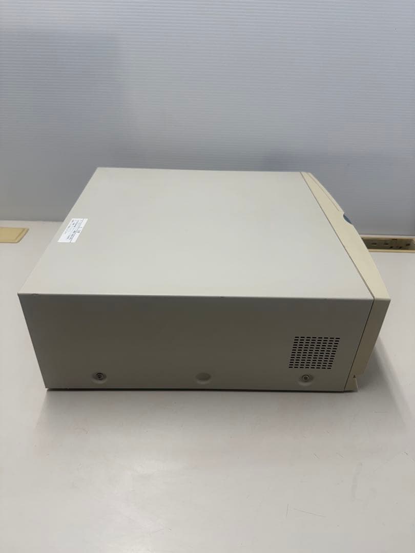 PC-9821 V16 本体 通電確認済み （ジャンク）