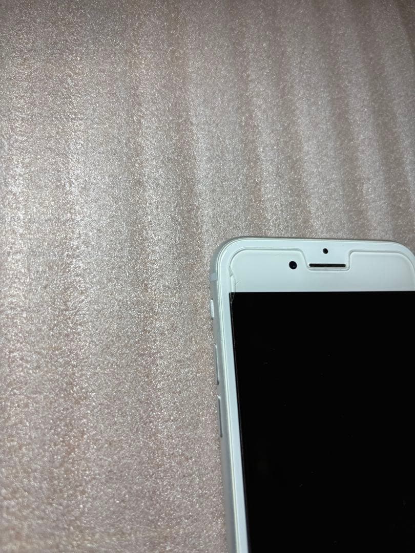 iPhone8 64GB シルバー　動作確認済