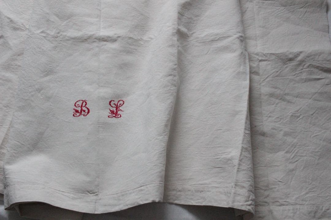 フランスアンティークイニシャル“BL”シーツモノグラム刺繍