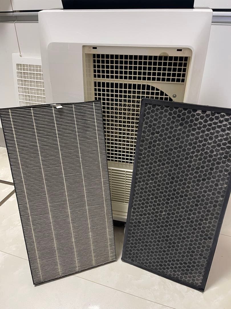 除加湿空気清浄機 KC-HD70-W 2018年式