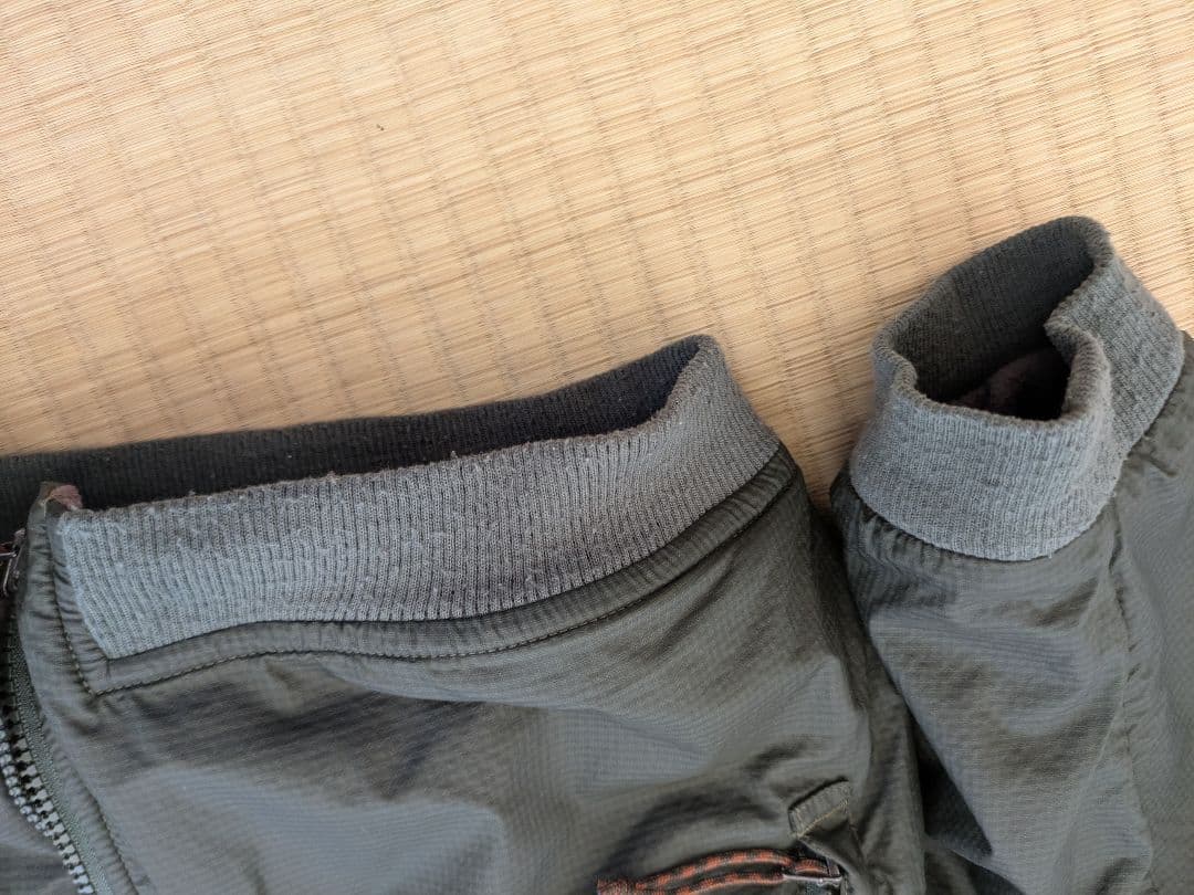 Patagonia リバーシブルナイロンジャケットセージカーキMサイズ