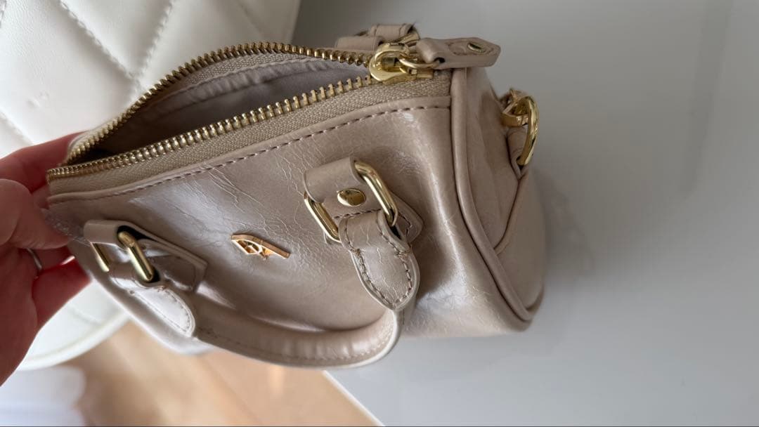 当日発送！DIANTE ショルダーバッグ BEG