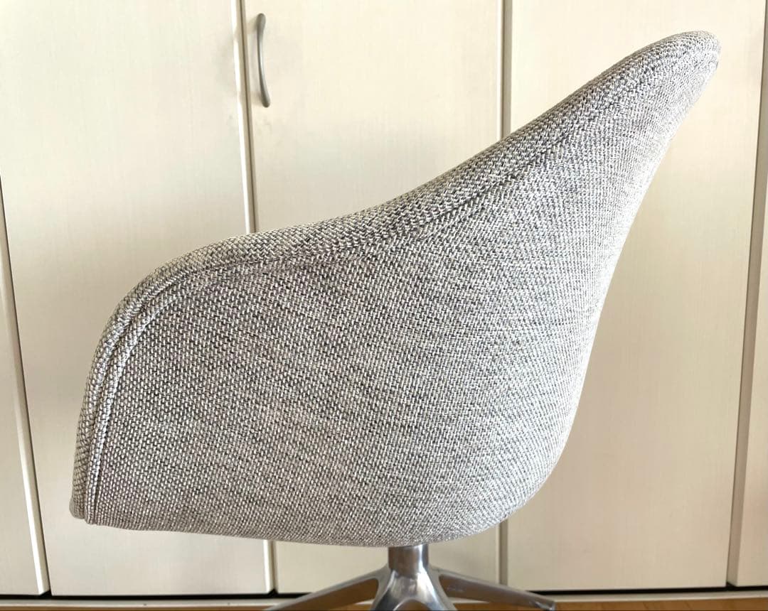 ［BoConcept］ADELAIDE /ライトグレーファブリック・キャスター付