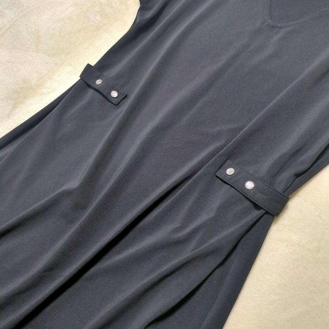 アニエスベー【新品 未使用品】Vネック ブラック ワンピース ドレス　黒　2