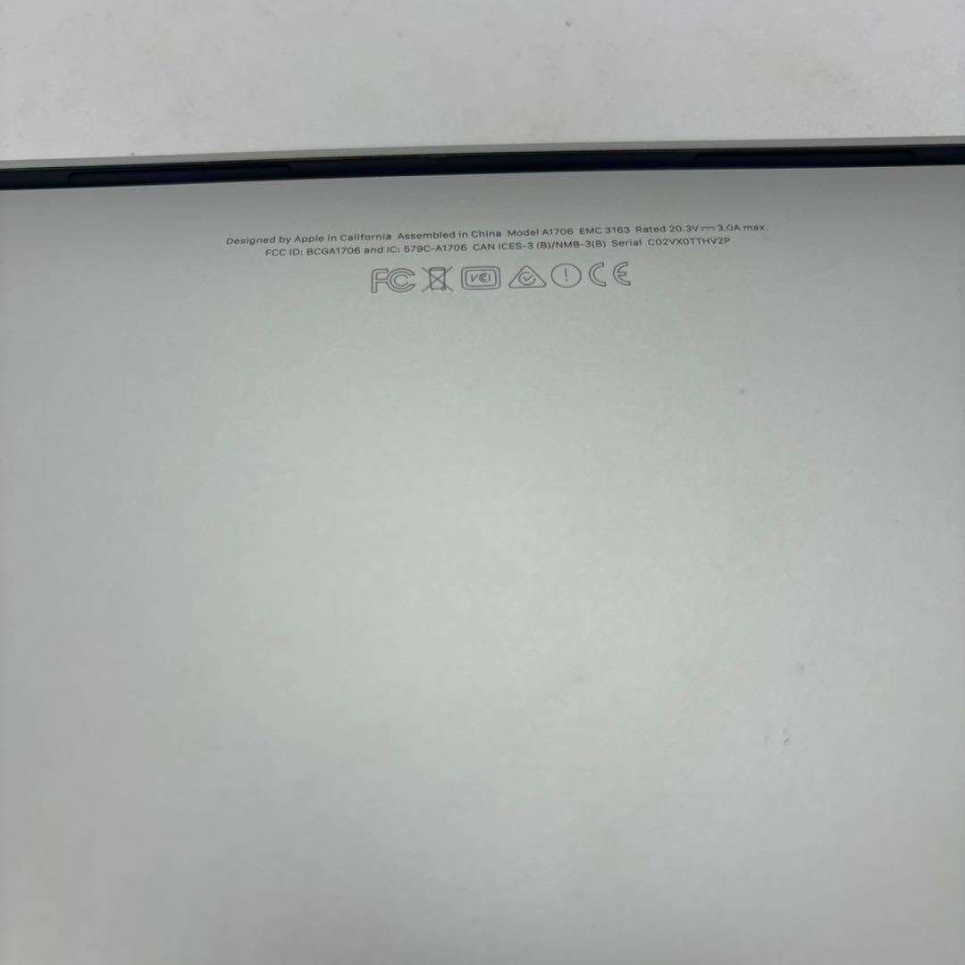 MacBook本体 MacBook Pro (13-inch, 2016)