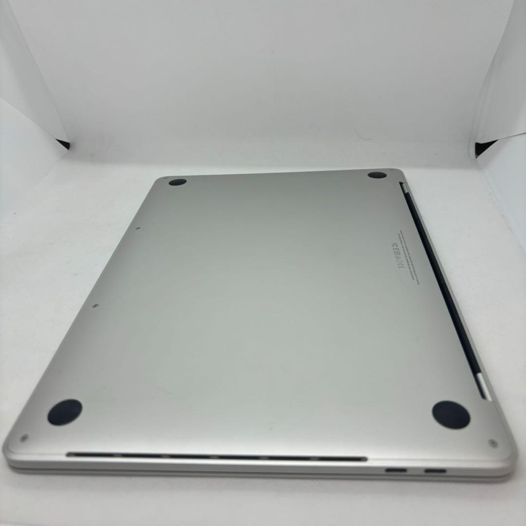 MacBook本体 MacBook Pro (13-inch, 2016)