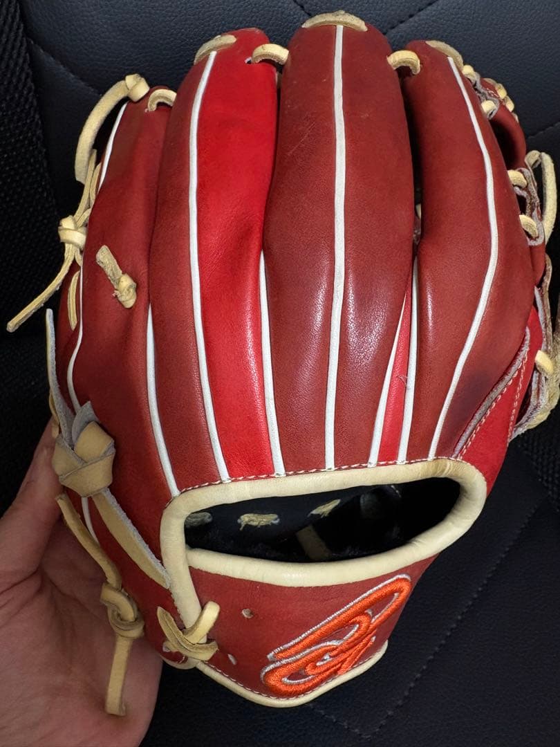 ドナイヤ グローブ山田哲人　限定品