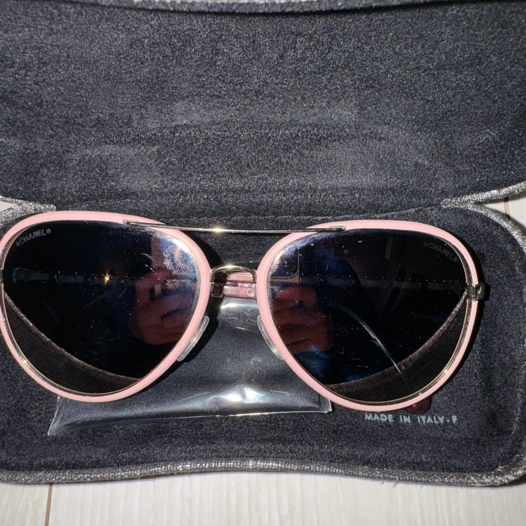 ピンク ラウンド型 サングラス イタリア製