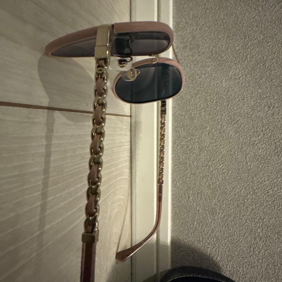 ピンク ラウンド型 サングラス イタリア製