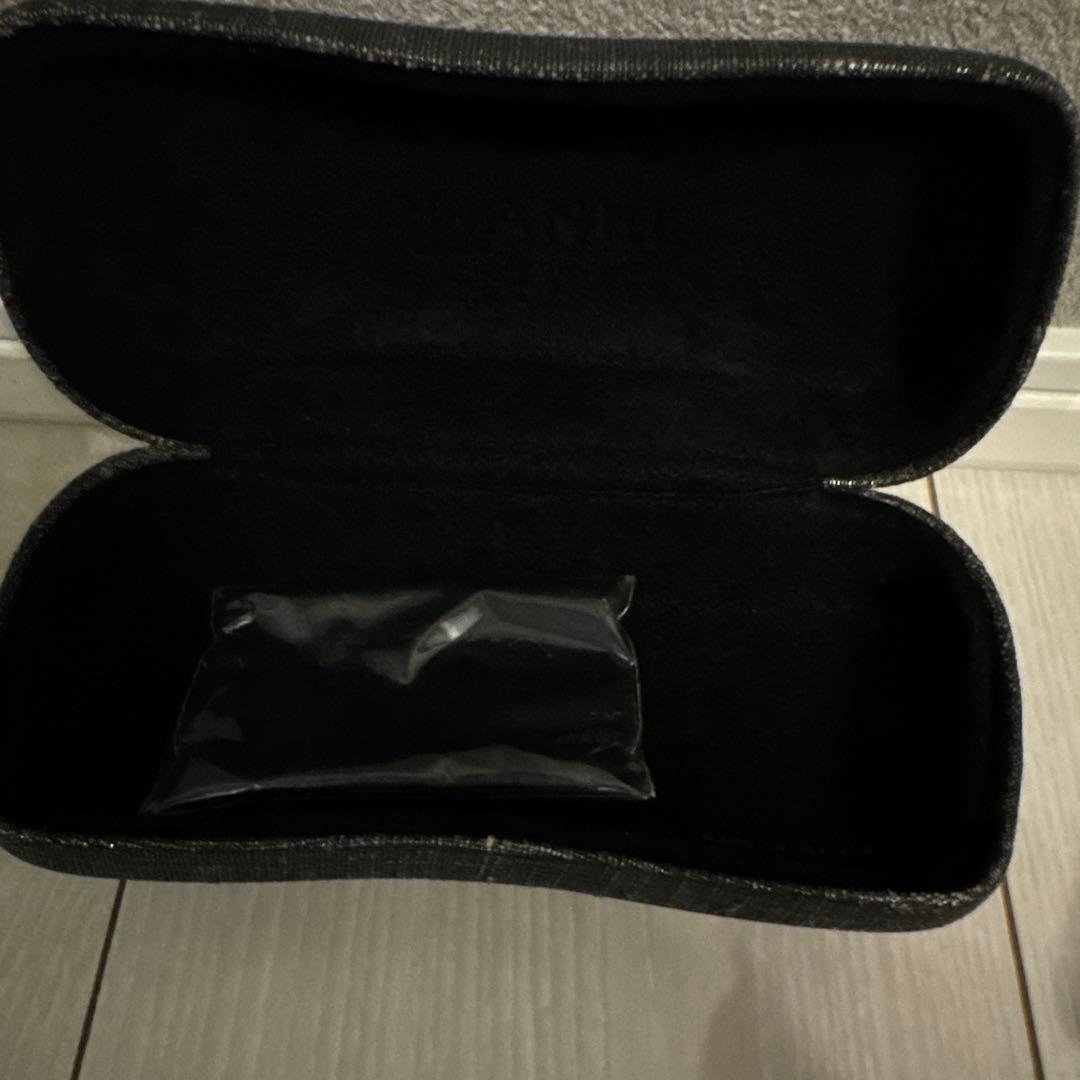 ピンク ラウンド型 サングラス イタリア製