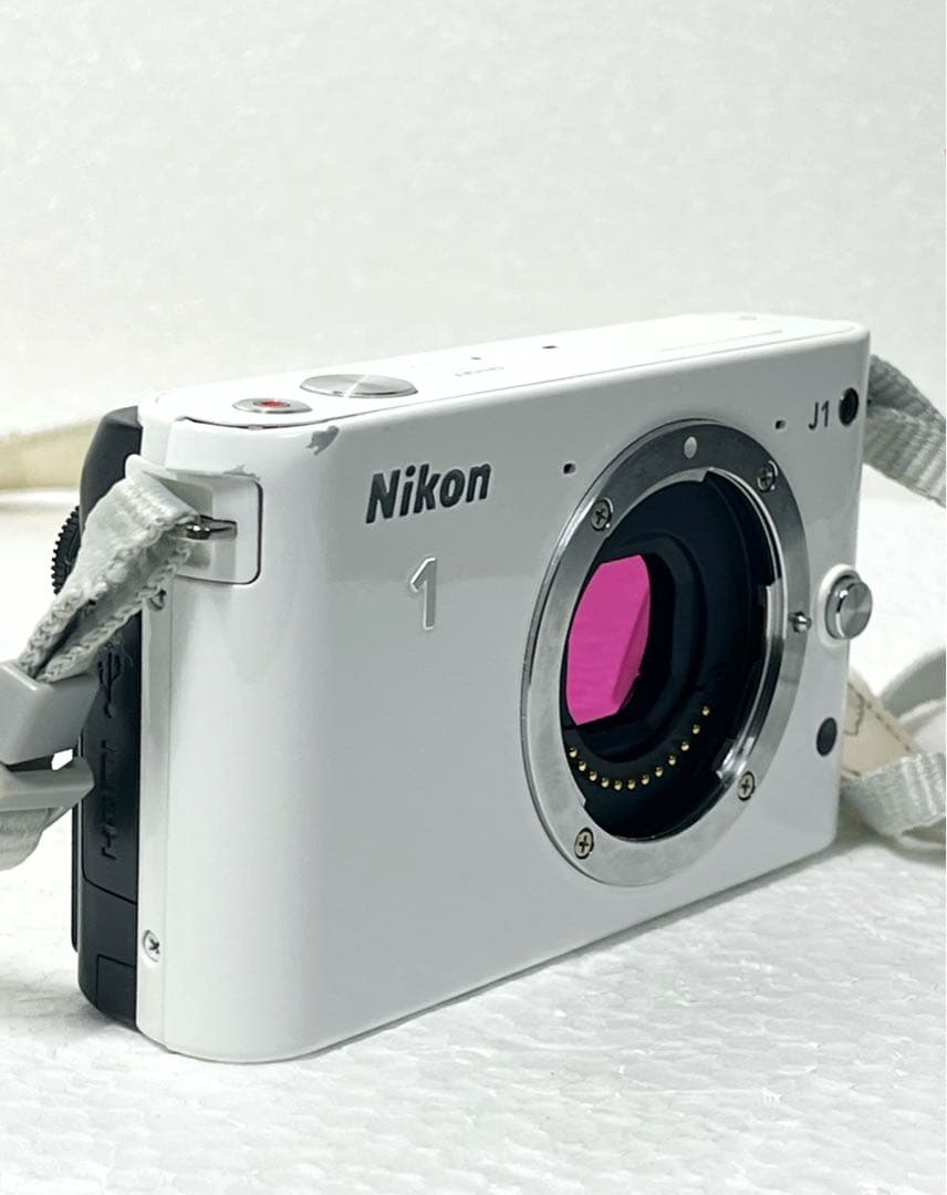 Nikon 1 J1 ホワイト VR レンズキット 美品 動作確認済み