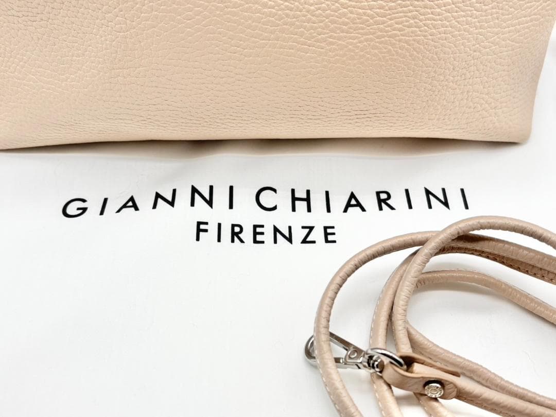 1度使用 ジャンニキアリーニ アリファ M ２WAYバッグ ピンクベージュ