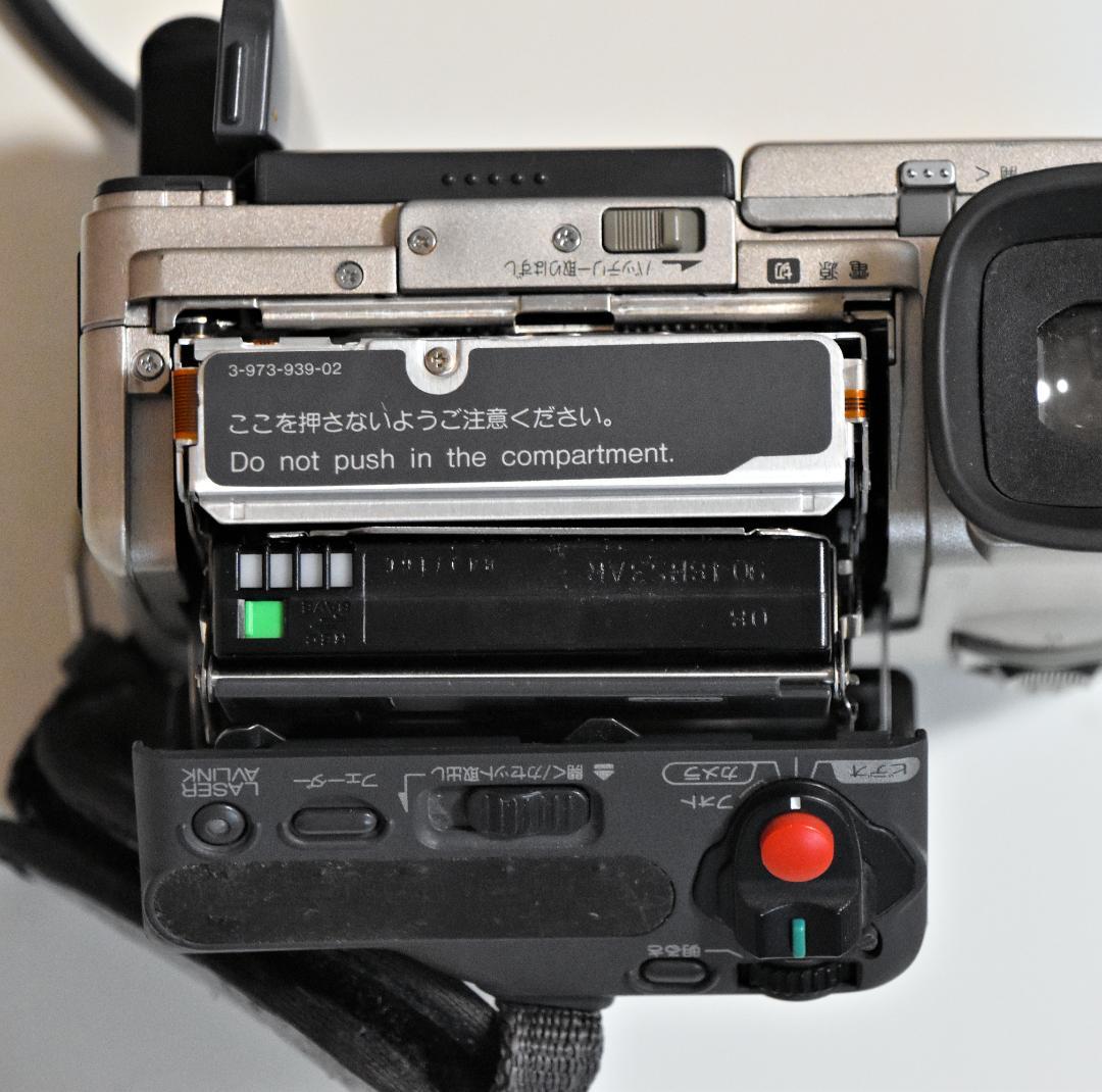 Mini DV SONYデジタルビデオカメラ DCR-PC10