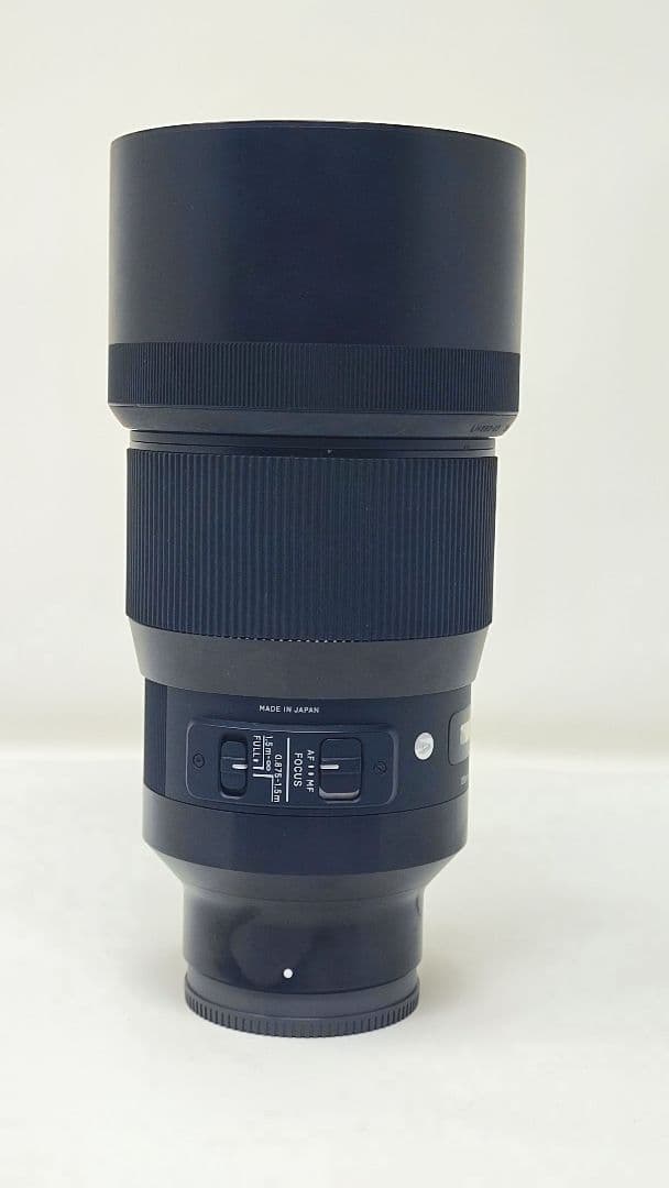 SIGMA 135mm F1.8 DG HSM Art レンズ