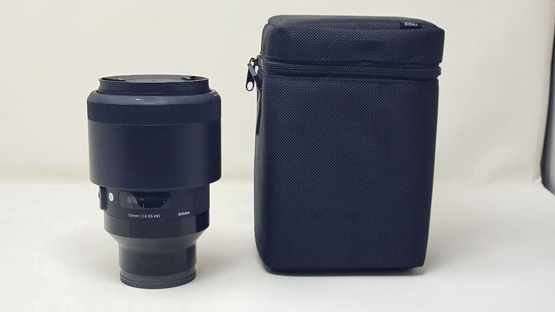 SIGMA 135mm F1.8 DG HSM Art レンズ