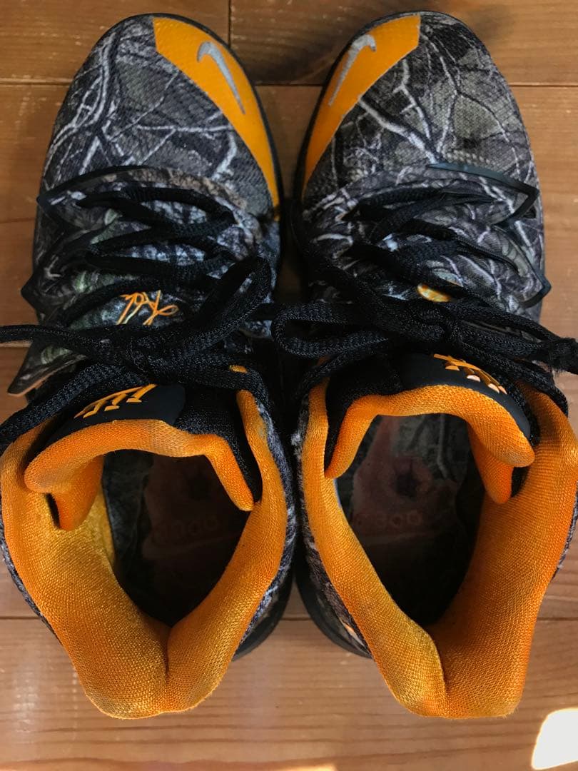 【レア】NIKE カイリー5 タコＰＥキッズ　22.5センチ　ナイキ　バッシュ