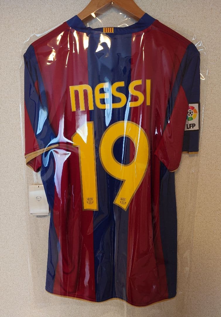 【レア／未使用タグ付】バルセロナ メッシ 19番 オーセンティック ユニフォーム