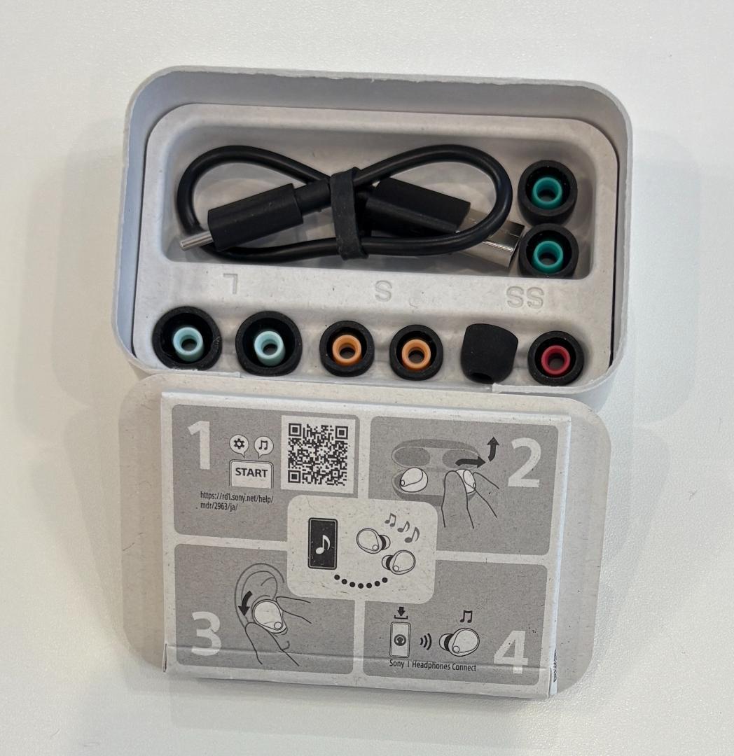 SONY ワイヤレスイヤホン ブラック 充電ケース付き